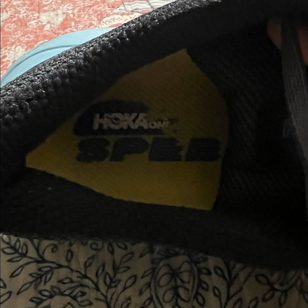 Hoka like new tennis shoes